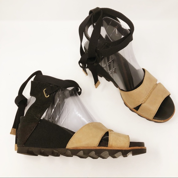 sorel joanie wrap sandal